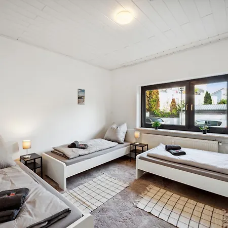 Home2stay In Parking, Smart Tv, Wifi * Hanau