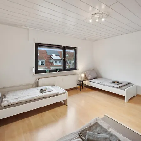 Apartment Fuer Teams Smart Tv, Wifi, Parking New *