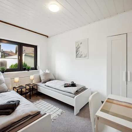 Fuer Teams Smart Tv, Wifi, Parking New Apartment Hanau