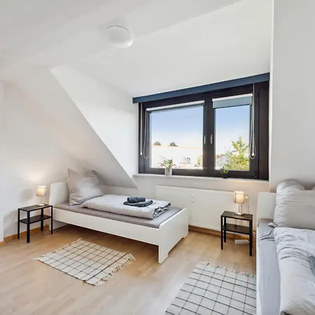 Home2stay In Parking, Smart Tv, Wifi Hanau