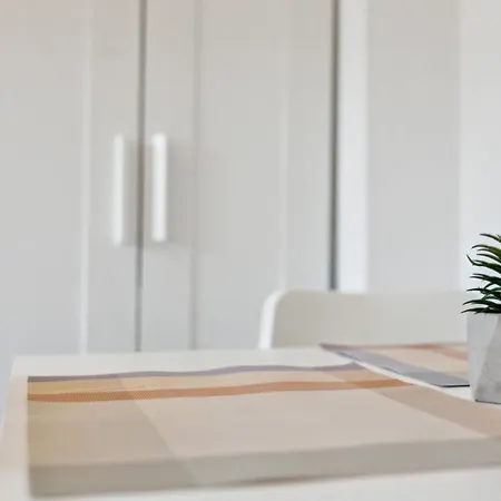 In Smart Tv, Wifi, Parking New Apartment Hanau