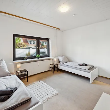 Apartment Fuer Teams Smart Tv, Wifi, Parking New