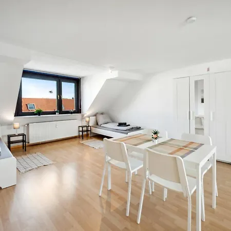 Fuer Teams Smart Tv, Wifi, Parking New *
