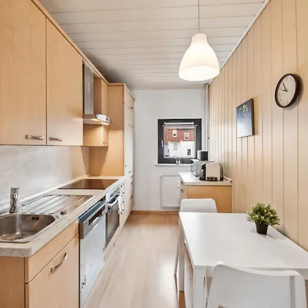 Fuer Teams Smart Tv, Wifi, Parking New Apartment